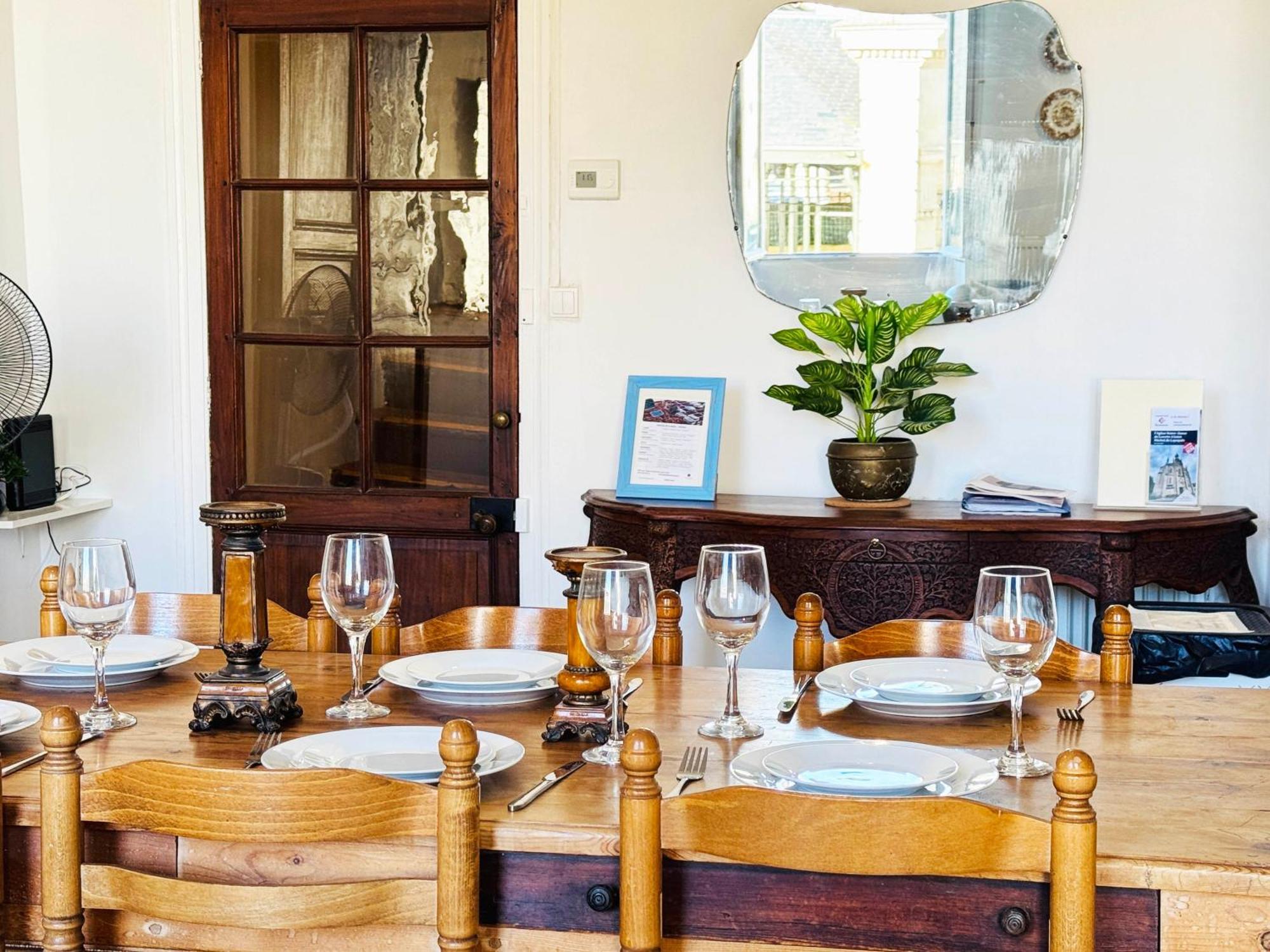 Maison De Ville Au Coeur D'Une Bastide Historique Monsegur  ภายนอก รูปภาพ